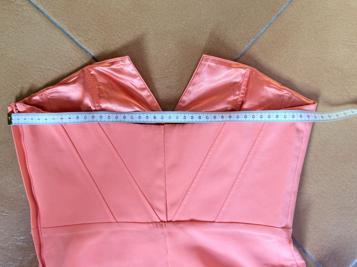 H&M Kleider: Splendido abito H&M Special 🧡 – Neu (gemäss Beschreibung) aus Bellinzona von bul_mvy5 6