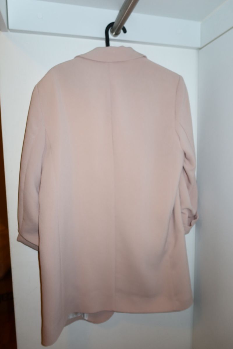 Zara Jacken: Blazer Zara Basic Hellrosa, Grösse M, guter Zustand – Gebraucht aus St. Gallen von liv_75vz 1