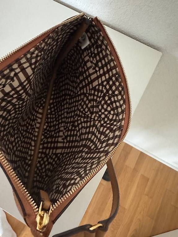 Borse da donna: MCM Tasche zu verkaufen – Nuovo e nell'imballaggio originale da Menznau venduto da liisaa.kr 3