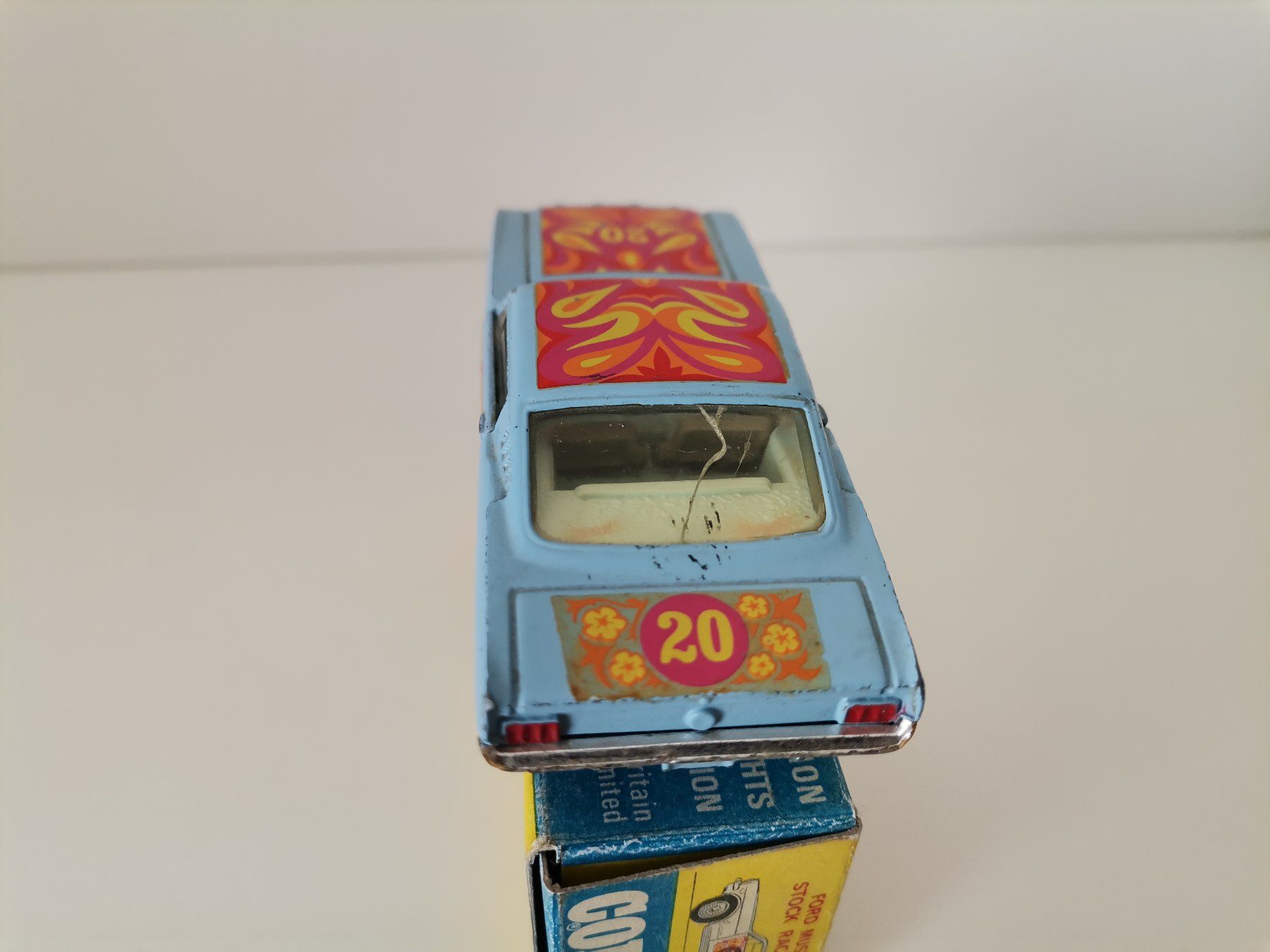 Corgi Toys Modellini d'auto: Corgi Ford Mustang Fastback Flower Power référence no 348 – Usato da Onex venduto da Neimad7 3