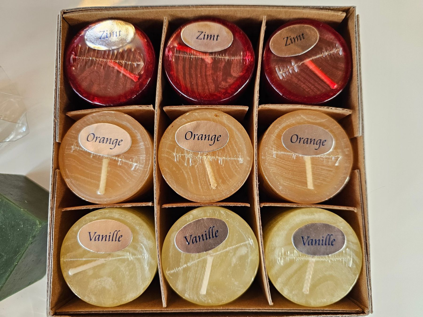 Candele: Kerzen - Set & 5 kleine Kerzenhalter – Nuovo (secondo la descrizione) da Einigen venduto da Pretorius66 4