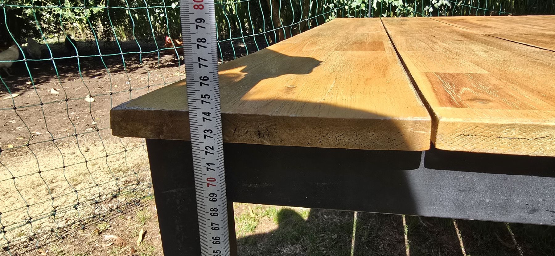 Tische: Gartentisch quadratisch – Gebraucht aus Lommis von mar_w7j6 5