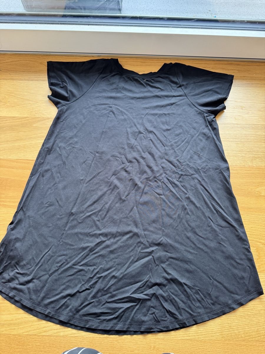 Marc Cain T-shirts: T'Shirt Marc Cain – D'occasion à Birrwil par Annaluna 1