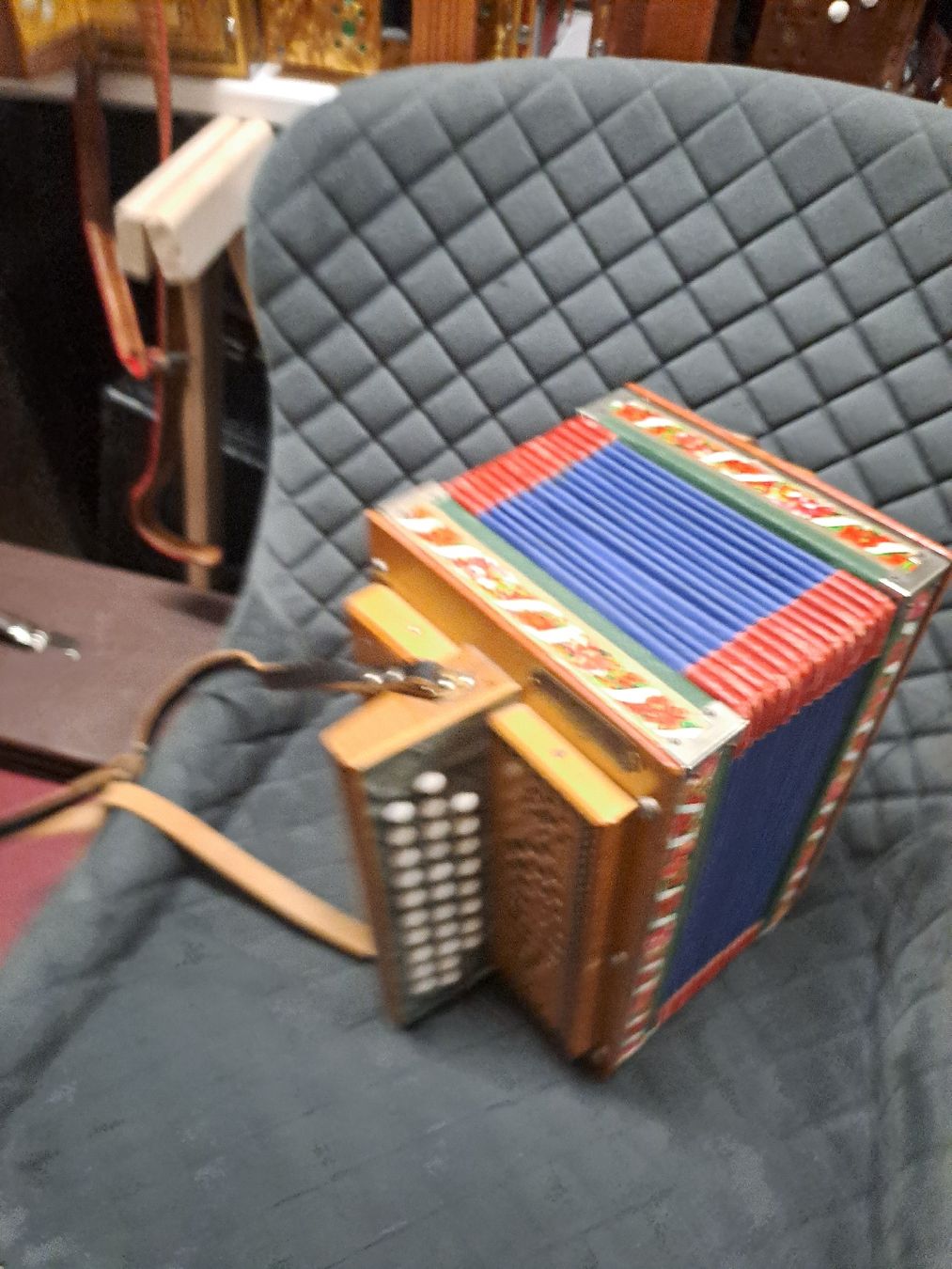 Instruments de musique: schwyzerorgeli ton B – D'occasion à Villeneuve par BibiVintage 6