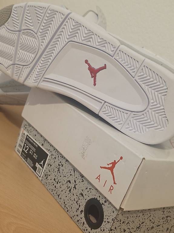 Scarpe da uomo: Nike Air Jordan nuove nr 46 – Usato da comano venduto da alangoa