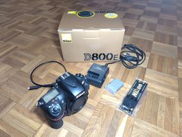 Nikon D800E Digitalkamera mit Zubehoer - 72140 Auslösungen