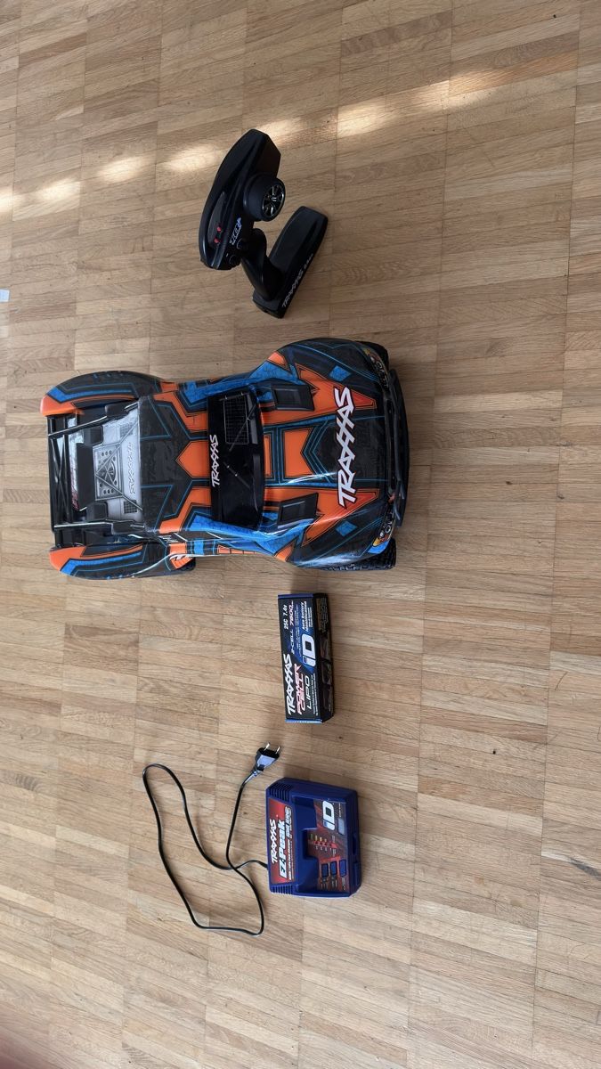 Traxxas Modellismo RC: Traxxas slash 4x4 ultimate.    +zubehör – Nuovo (secondo la descrizione) da Reinach BL venduto da ZUM400 1