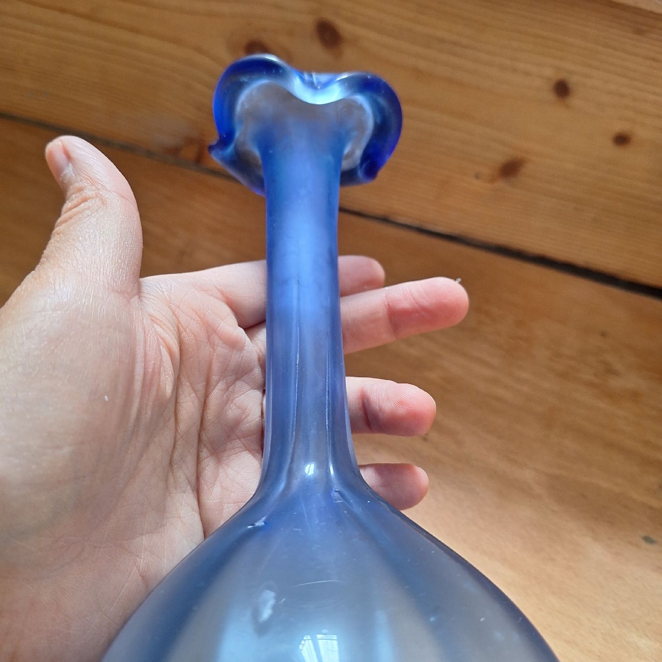 Vasen & Gefässe: Versand möglich! Blaue, alte Vase. Altes Glas – Gebraucht aus Winterthur von Goldpipau 9