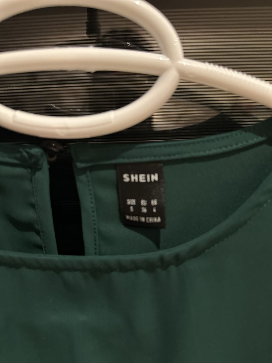 Shein Robes: Kleid – Neuf (Voir description) à Wollerau par sesi2204 2