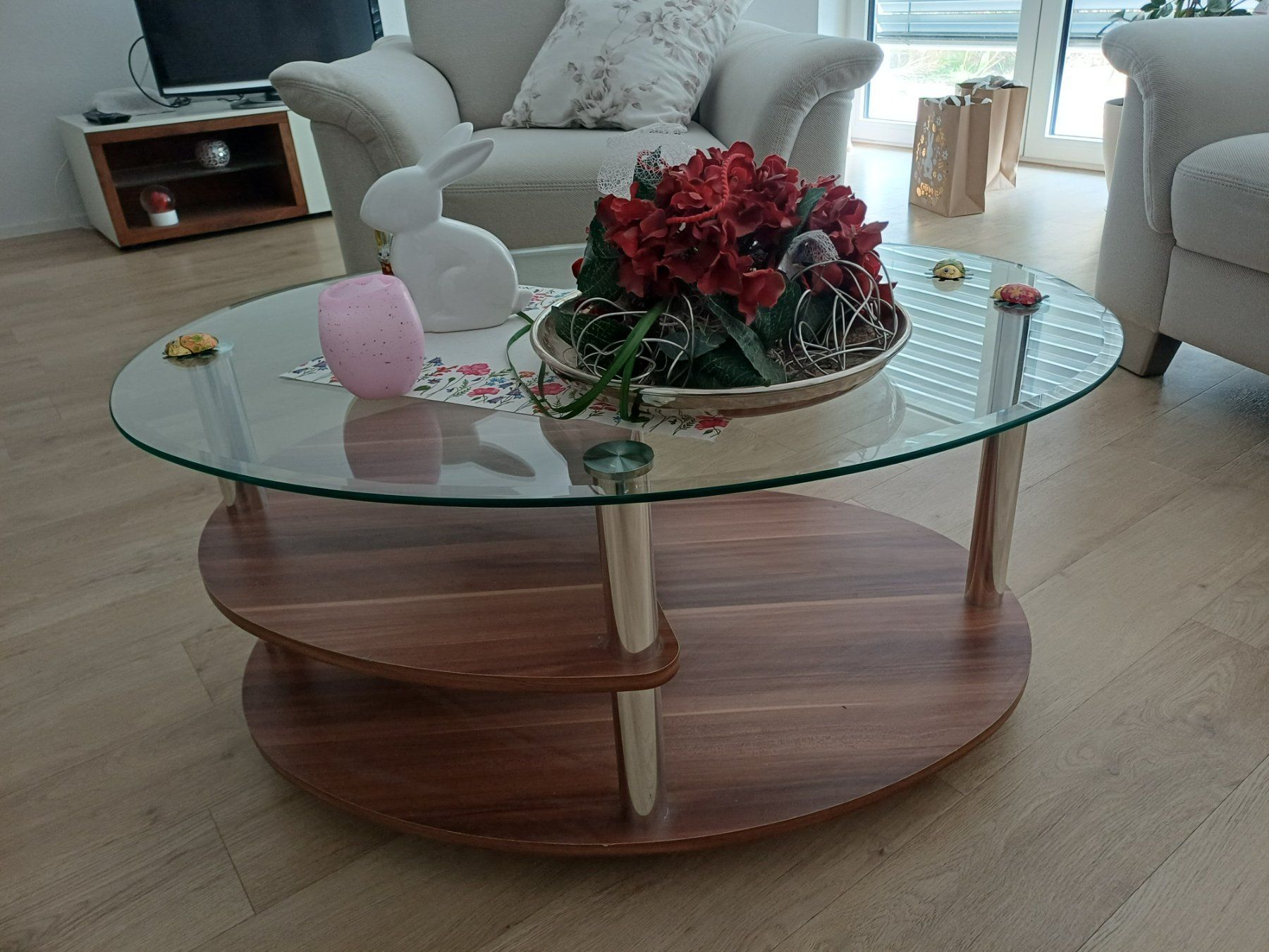 Vetrine: NEUwertig: Vitrine, Lowboard, Tisch – Nuovo (secondo la descrizione) da Solothurn venduto da happema 2