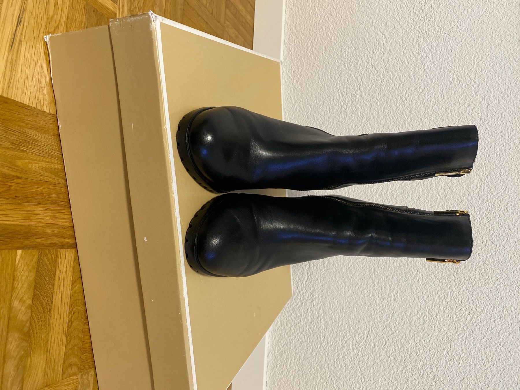 Michael Kors Scarpe da donna: Stiefeletten – Usato da Romanshorn venduto da Donkaej21 1