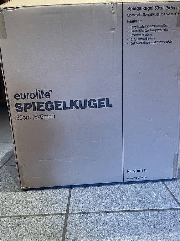 Alle Dekorationen: Diskokugel 50cm Durchmesser – Gebraucht aus Weisslingen von Fiorellin7 2