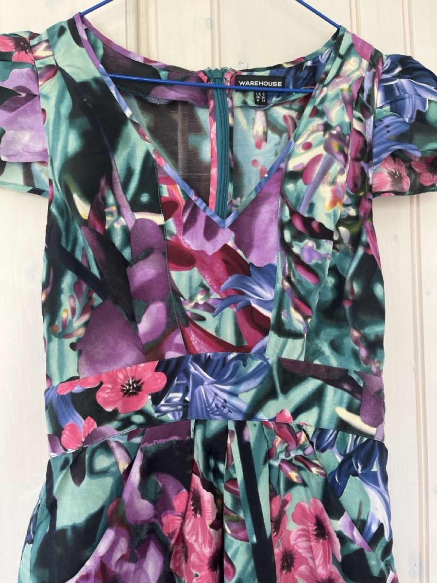 Vestiti: Seide- Kleid, Gr 34 Marke Warehouse – Usato da Uetikon am See venduto da erz13 6