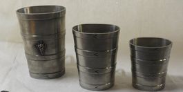 3 RUCKENTRÄGER WEINLESET, WEINBAUER ZINN NUR NOCH ONLINE