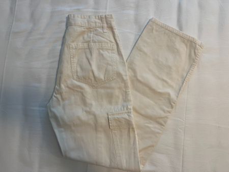 Damen Jeans Hosen Stradivarius Farbe cremè Grösse 36