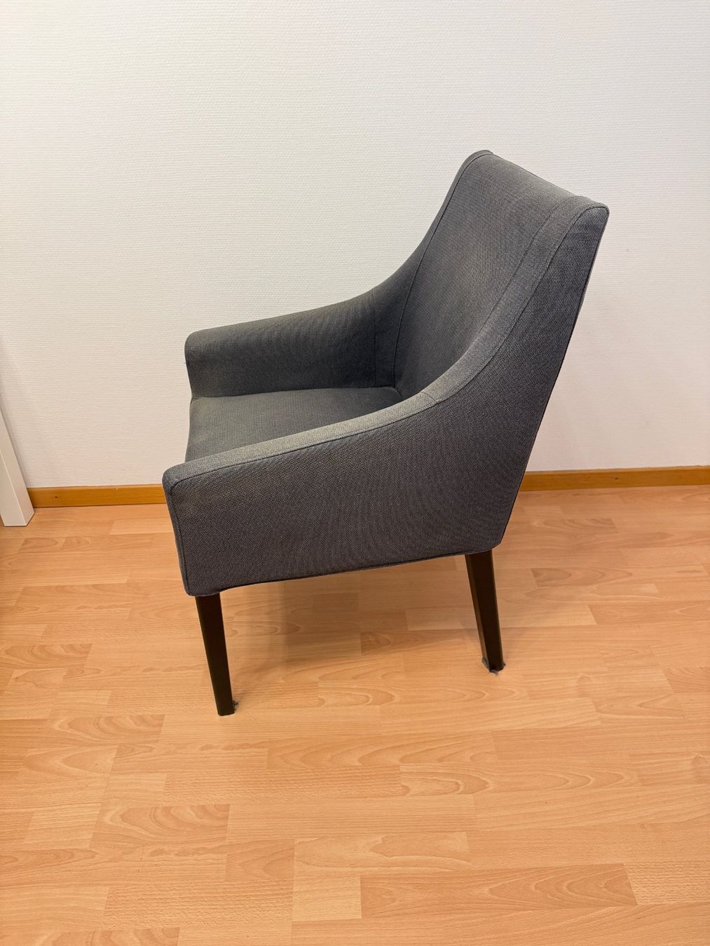 Ikea Sessel: Sessel mit abnehmbarem und waschbarem Bezug – Gebraucht aus Herisau von ForgePulse 2