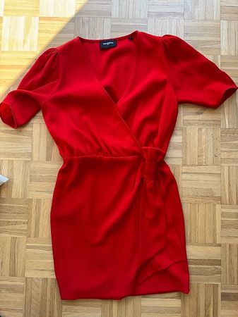 Rotes Kleid/Winkelkleid von the Kopples