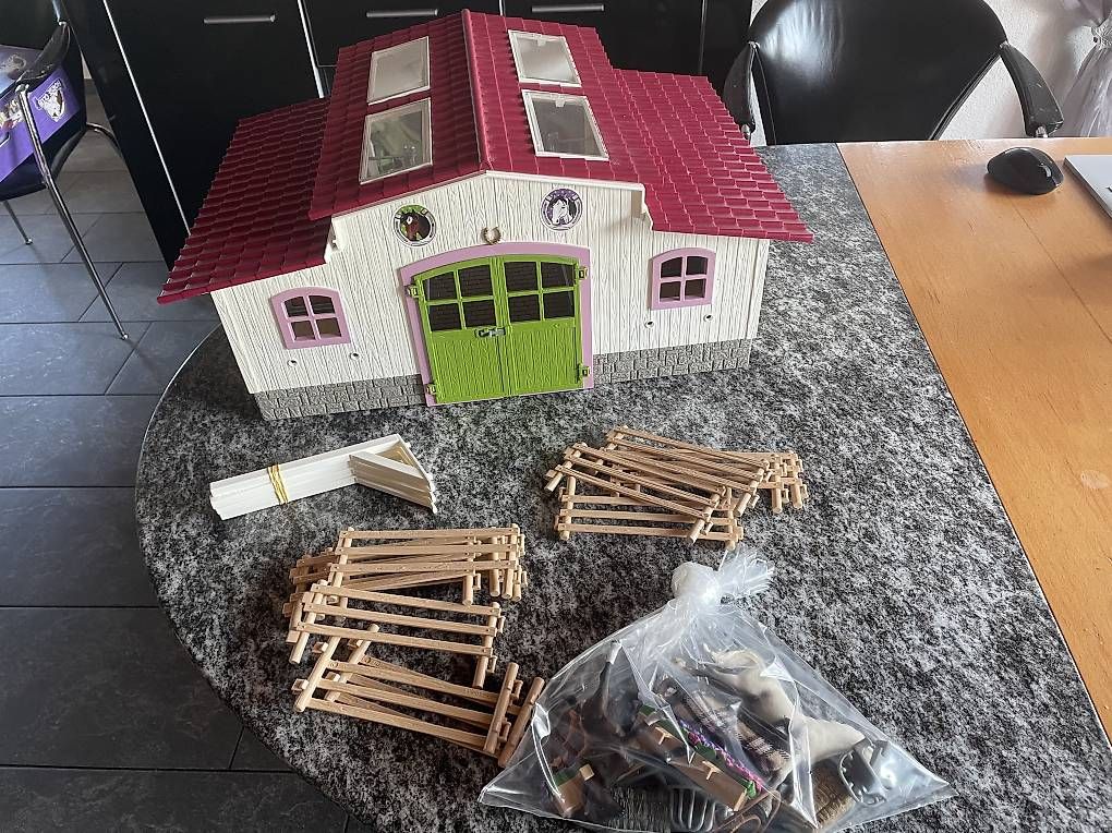 Giocattoli: Schleich Reiterhof – Usato da Wengi b. Frutigen venduto da Tomaeg0 1