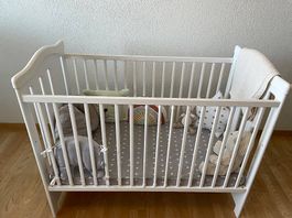 Kinderbett verstellbar mit Matratze
