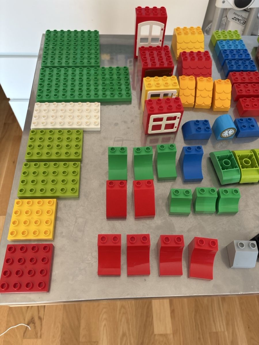 Lego Spielzeuge: Briques Duplo avec grand plateau  – Gebraucht aus Lausanne von pabernard 1