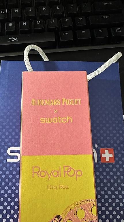 Libri: Royal Pop X AP Otg Roz – Usato da lausanne venduto da Matheus_jj 4