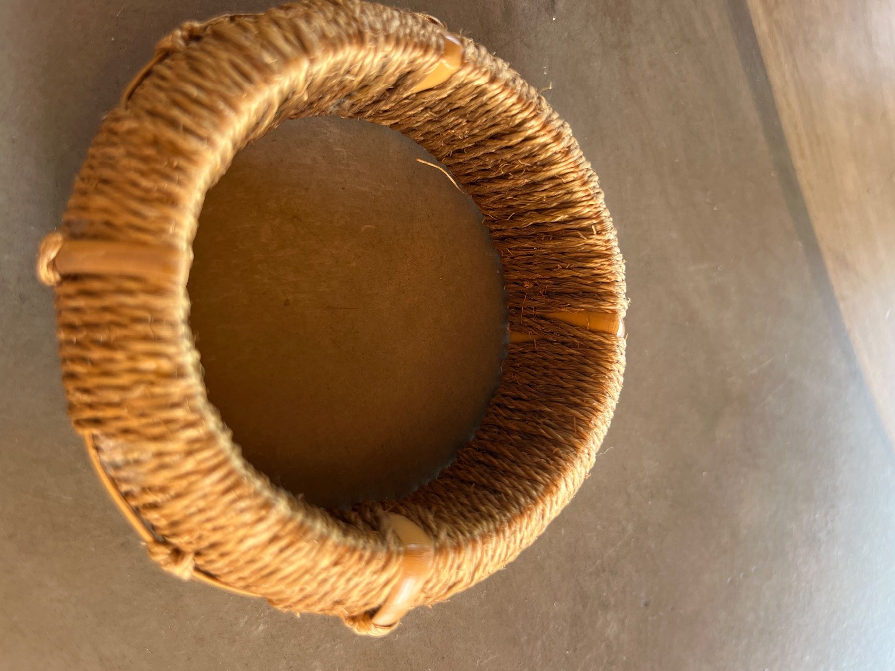 Bracciali & Braccialetti: Armreif aus Bast /Rattan/Holz – Usato da Saanen venduto da SoniaMichaela 2