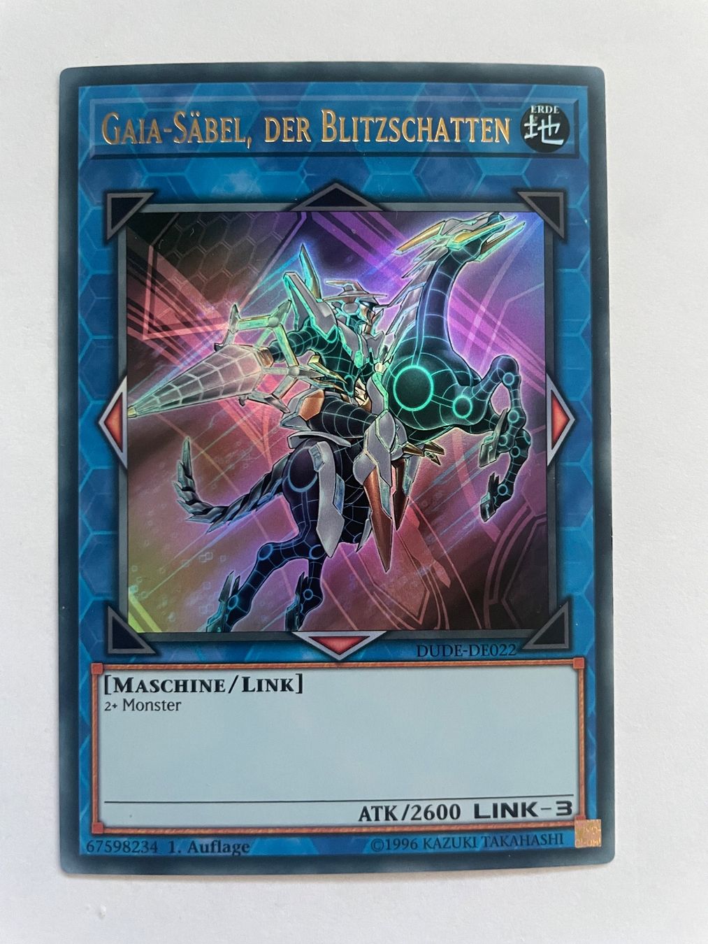 Yugioh Carte collezionabili: YuGiOh Gaia, Säbel der Blitzschatten – Usato da Altstätten SG venduto da ChangeMaker