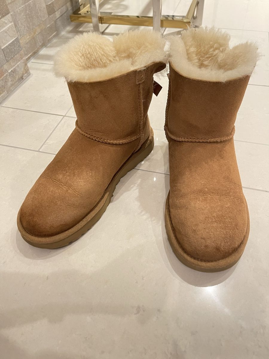 Ugg Damenschuhe: Ugg Boots Braun Gr. 38 mit Schleife – Gebraucht aus Spreitenbach von ayl_2s7b 2