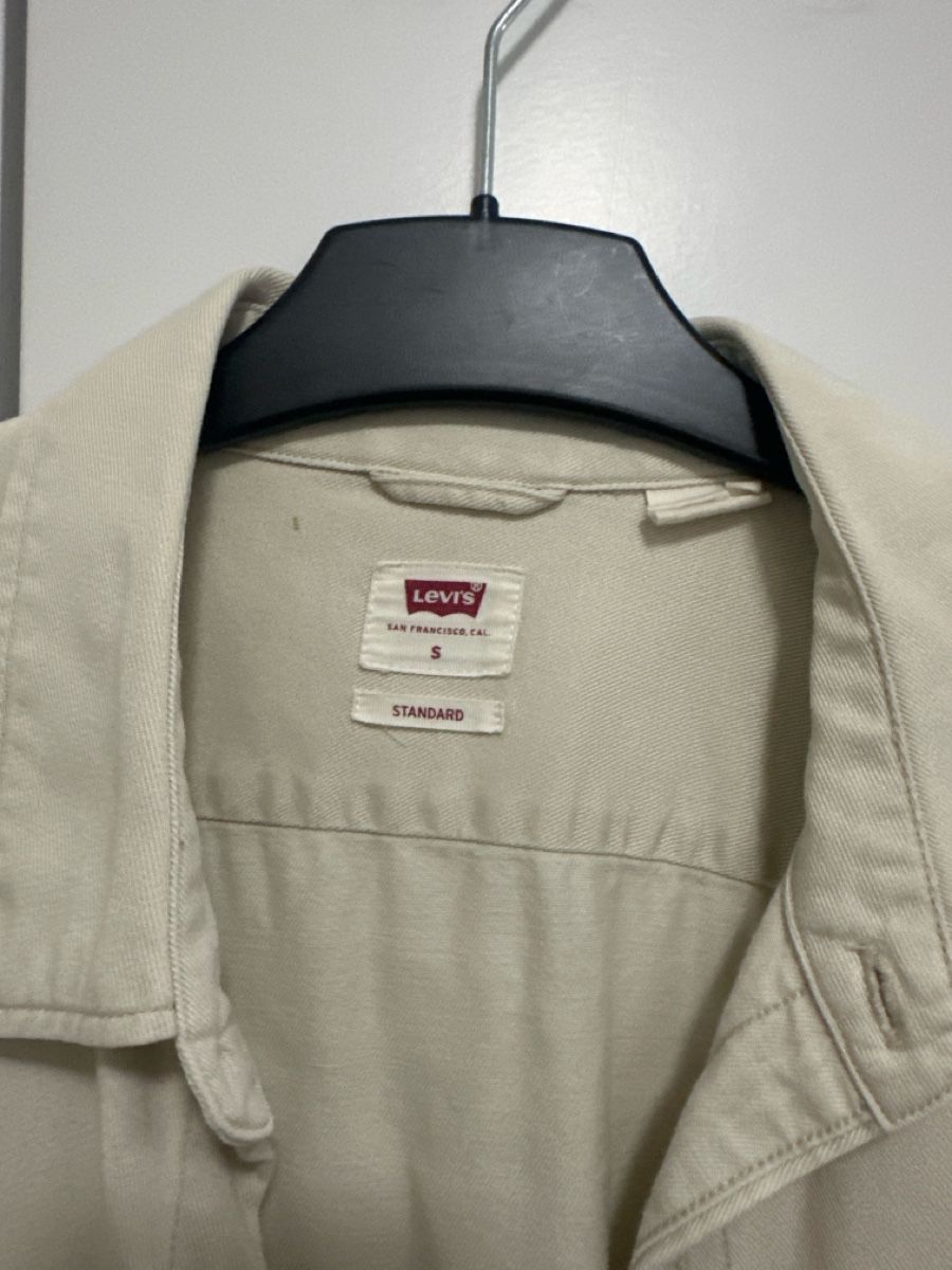 Levi's Hemden: Levis Hemd beige – Gebraucht aus Romanshorn von si-01 1