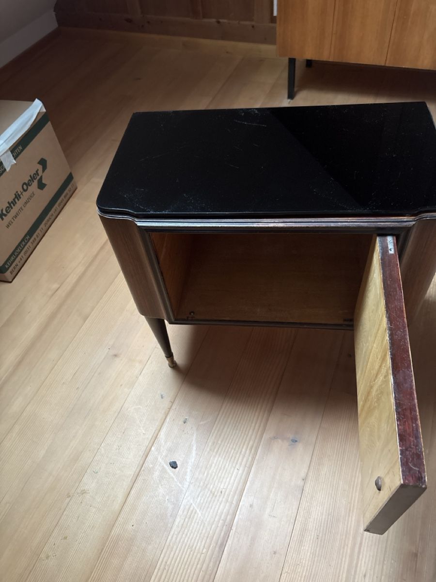 Commodes: Kleine Kommode Régence – D'occasion à Herrenschwanden par Brueli0 3