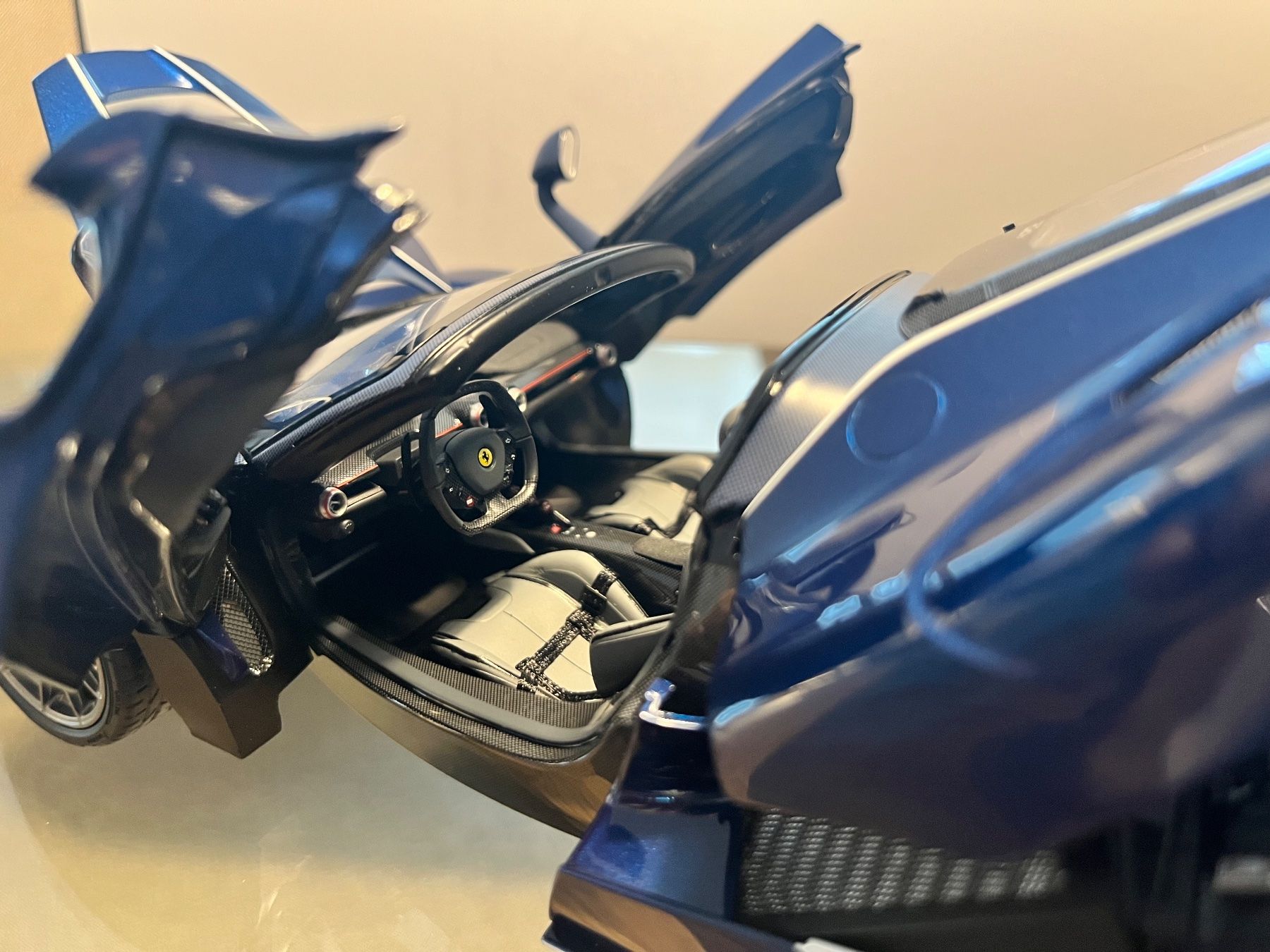 BBR Models Modellini d'auto: 1:18 Ferrari LaFerrari Aperta BBR – Nuovo (secondo la descrizione) da Kradolf venduto da Zimi78 6