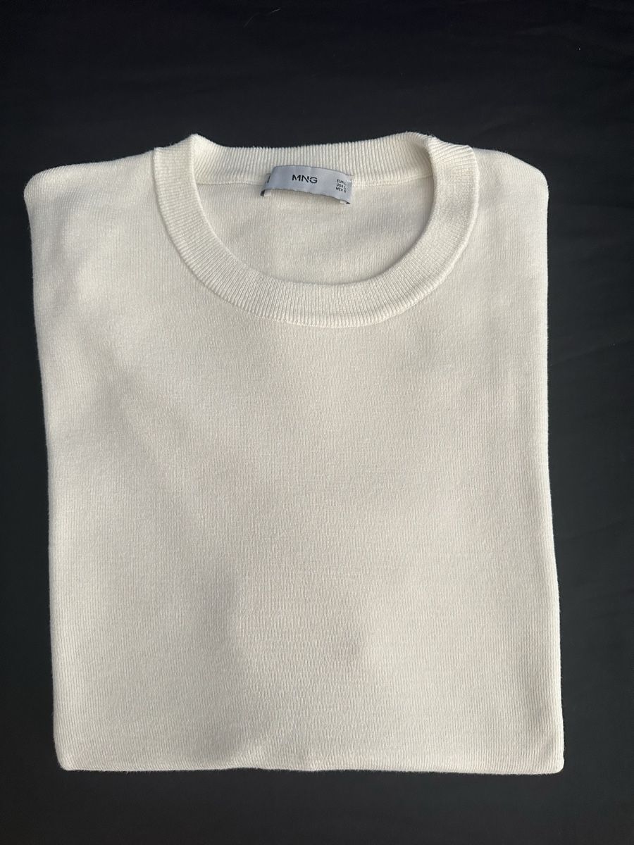 Mango T-shirt: Mango T-Shirt Basic Off White – Nuovo (secondo la descrizione) da Chur venduto da dajan.17 5