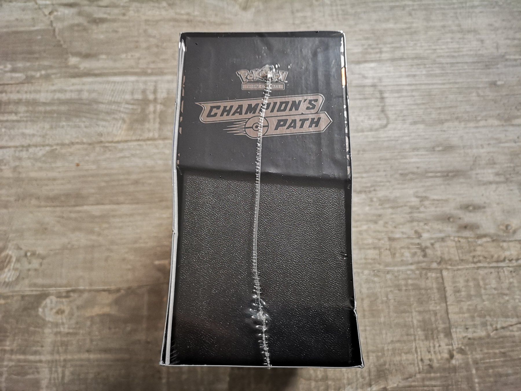 Cartoline: Pokémon Champion's Path ETB 🇺🇲 – Nuovo e nell'imballaggio originale da Riehen venduto da _TheCollectorShop_ 3