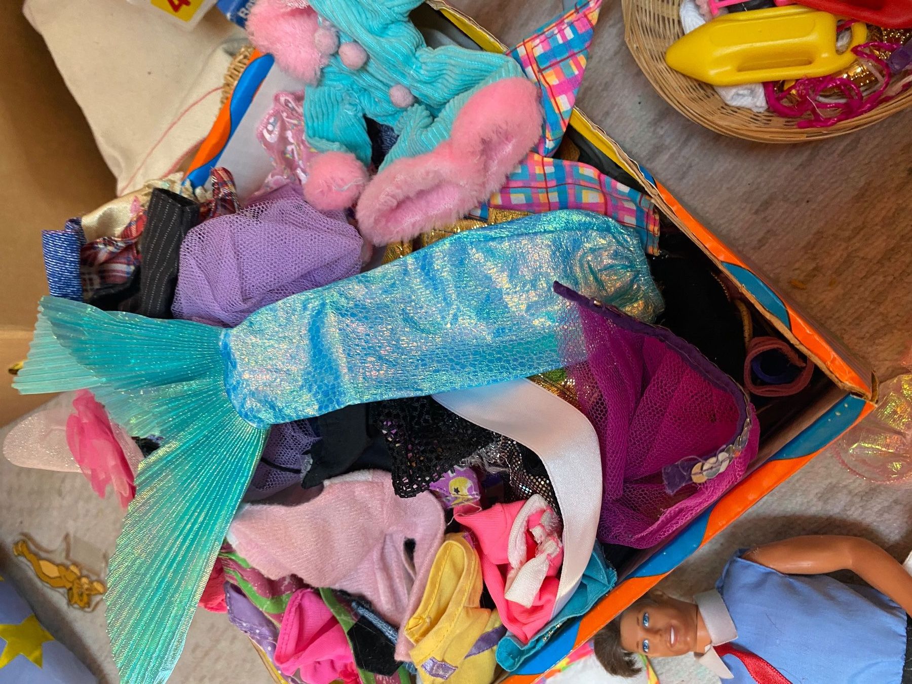Bambole: 3 Barbies und 2 Ken – Usato da Sulzbach venduto da mar_27 3