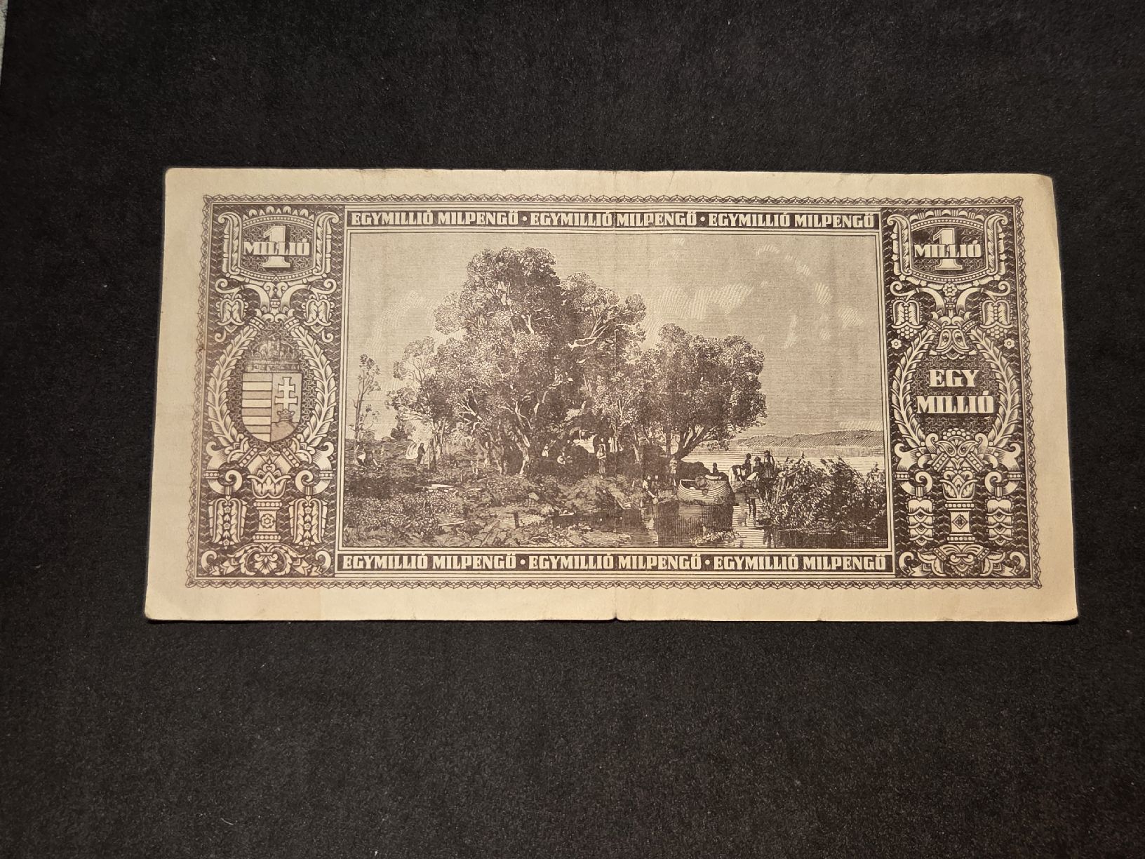 Banknoten: Ungarn - 1 Million Milpengo - 1946 – Gebraucht aus Geroldswil von Antica01 1