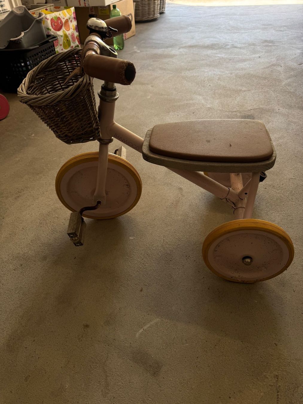 Veicoli per bambini: Kleinkindervelo, Dreirad – Usato da Basel venduto da VIO100