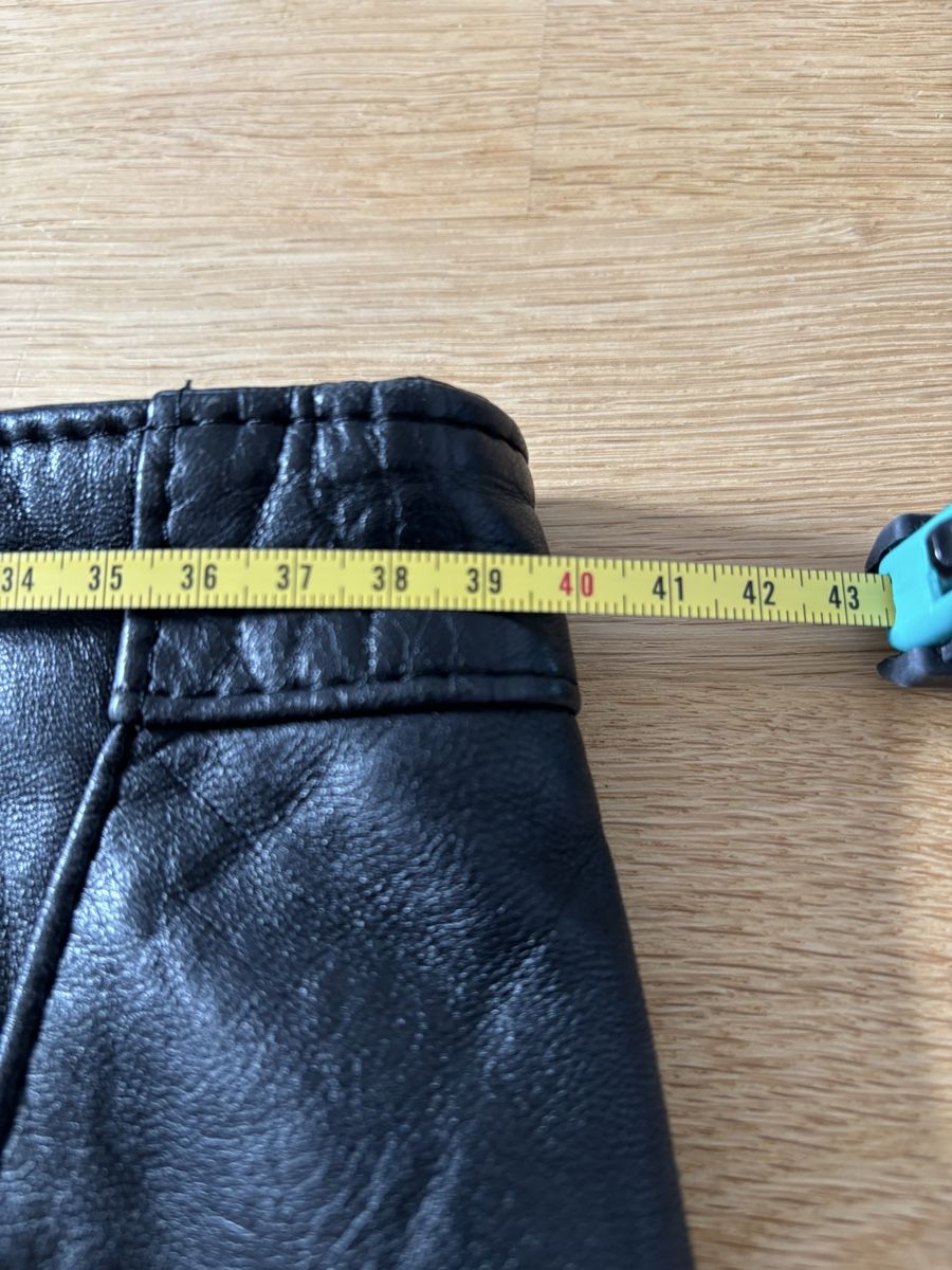 Saint Laurent Gonne: Leder Rock Yves Saint Laurent schwarz 40 – Usato da Fribourg venduto da dafral 5
