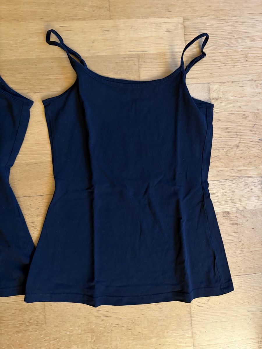Top: 5 schwarze Tops, Grösse S – Usato da Zürich venduto da zucchetti13 1