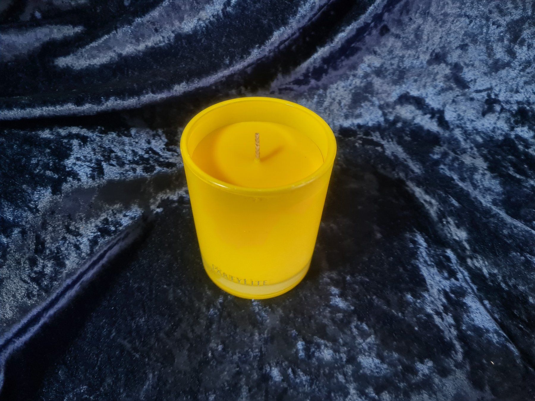 Partylite Candele: PartyLite - Duftwachsglas Escential Capri Limoncello – Nuovo e nell'imballaggio originale da Othmarsingen venduto da Kleibai 1