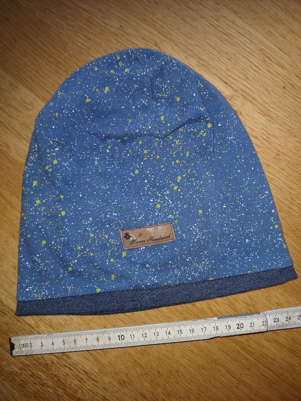 Copricapi, berretti & cappellini: beanie mütze – Usato da recherswil venduto da papamoll71