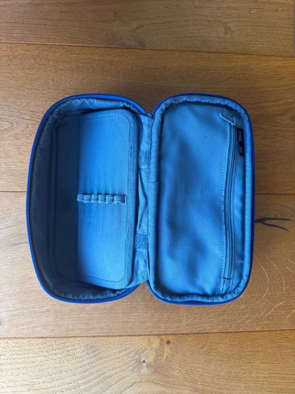 Satch Rucksäcke: Rucksack Satch blau floral Muster – Gebraucht aus Hagendorn von Fastrider6 3