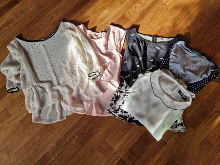 5 Damenblusen/ Shirt Gr. 36 Sommerpaket luftig leicht