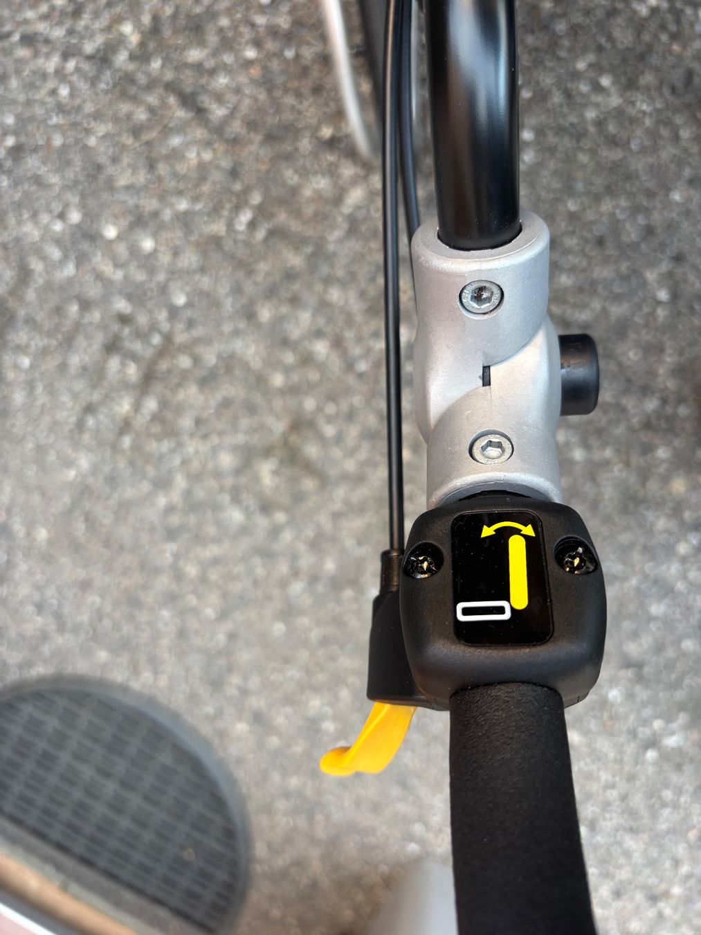 Sedie a rotelle: Fauteuil roulant multi fonction – Usato da Gland venduto da choupinoues 3