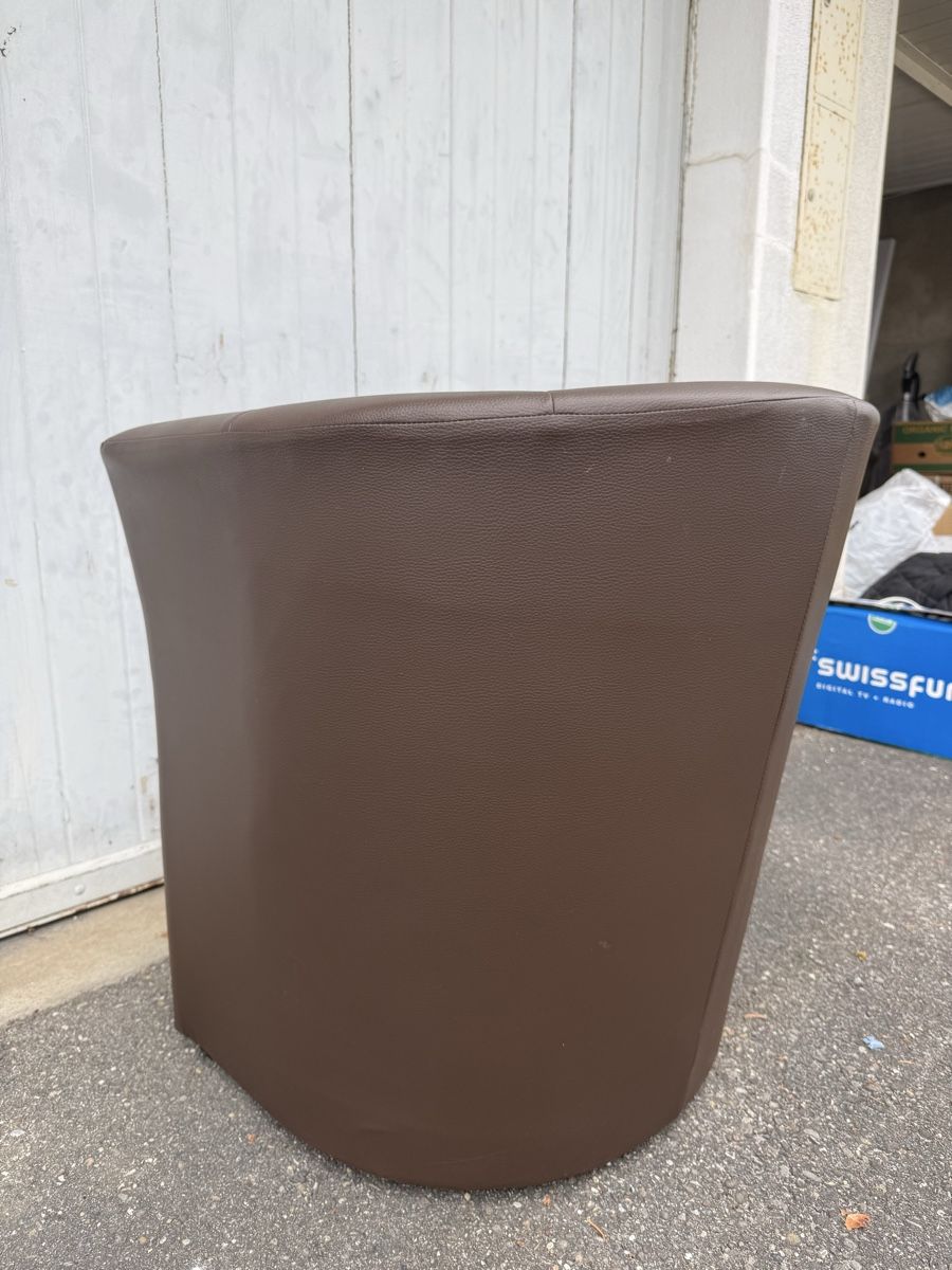 Poltrone: Sessel braun – Usato da Dulliken venduto da Sabala9 3