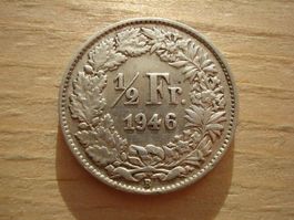 (A9)  1/2  Franken  1946  180°
