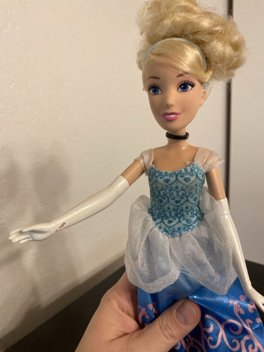 Bambole: Disney Cinderella Puppe - Barbie – Usato da Beinwil am See venduto da lol_j8dy 2