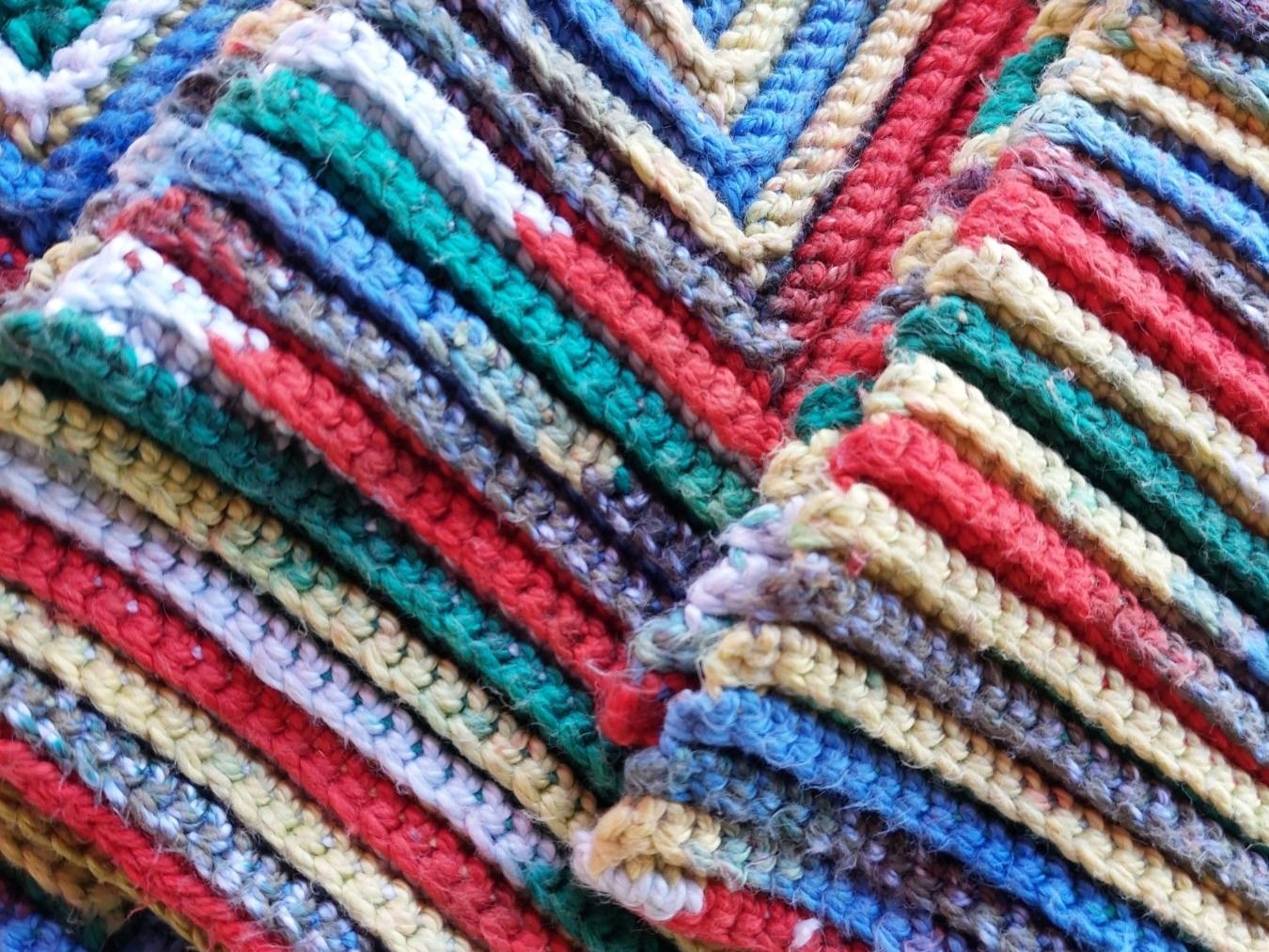 Grembiuli: 5 PAAR TOPFLAPPEN – Nuovo (secondo la descrizione) da Huttwil venduto da Kunterbuntli 2