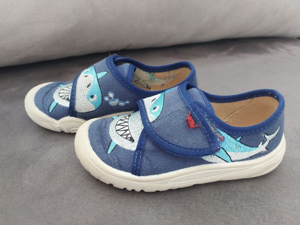 Elefanten Chaussures garçon: Elefanten Finken / Hausschuhe Gr. 26 – D'occasion à Balterswil par Steineparadies 1