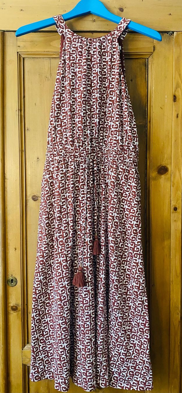Kleider: Damenkleid Boden – Gebraucht aus Maroggia von ureiun