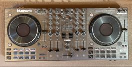 DJ consolle Numark NS4FX